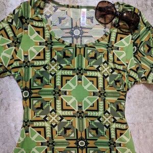 LuLaRoe Classic T S